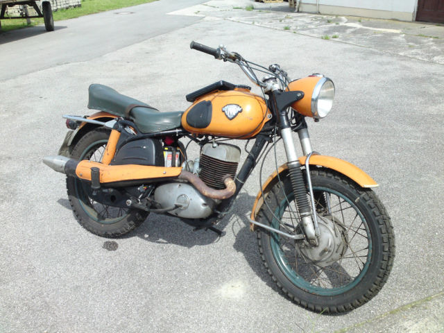 maico m250 b 04.JPG