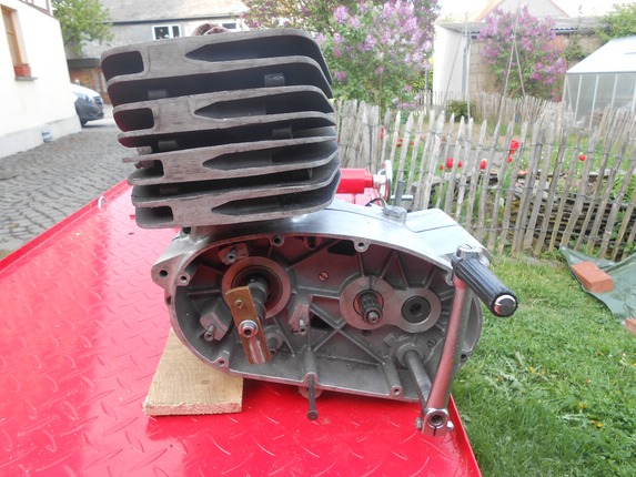 comp_Motor MD250 003.jpg